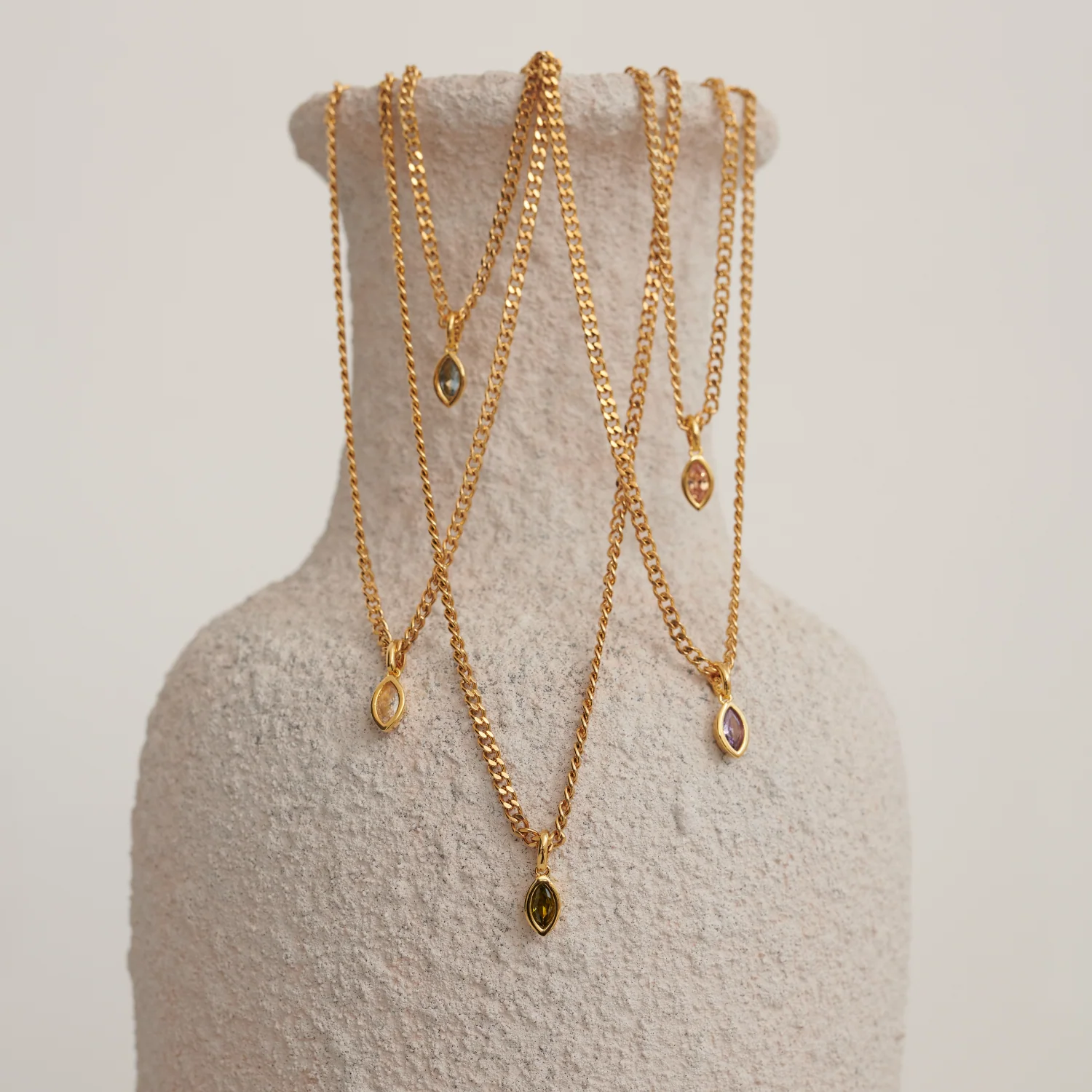 Kaia Necklace - Olivine - Image 4