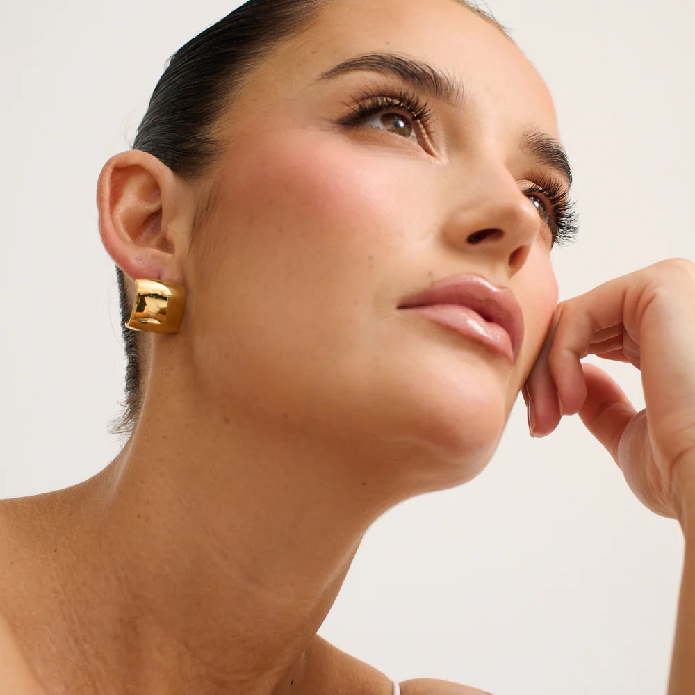 Mini Raquel Earrings - Image 2