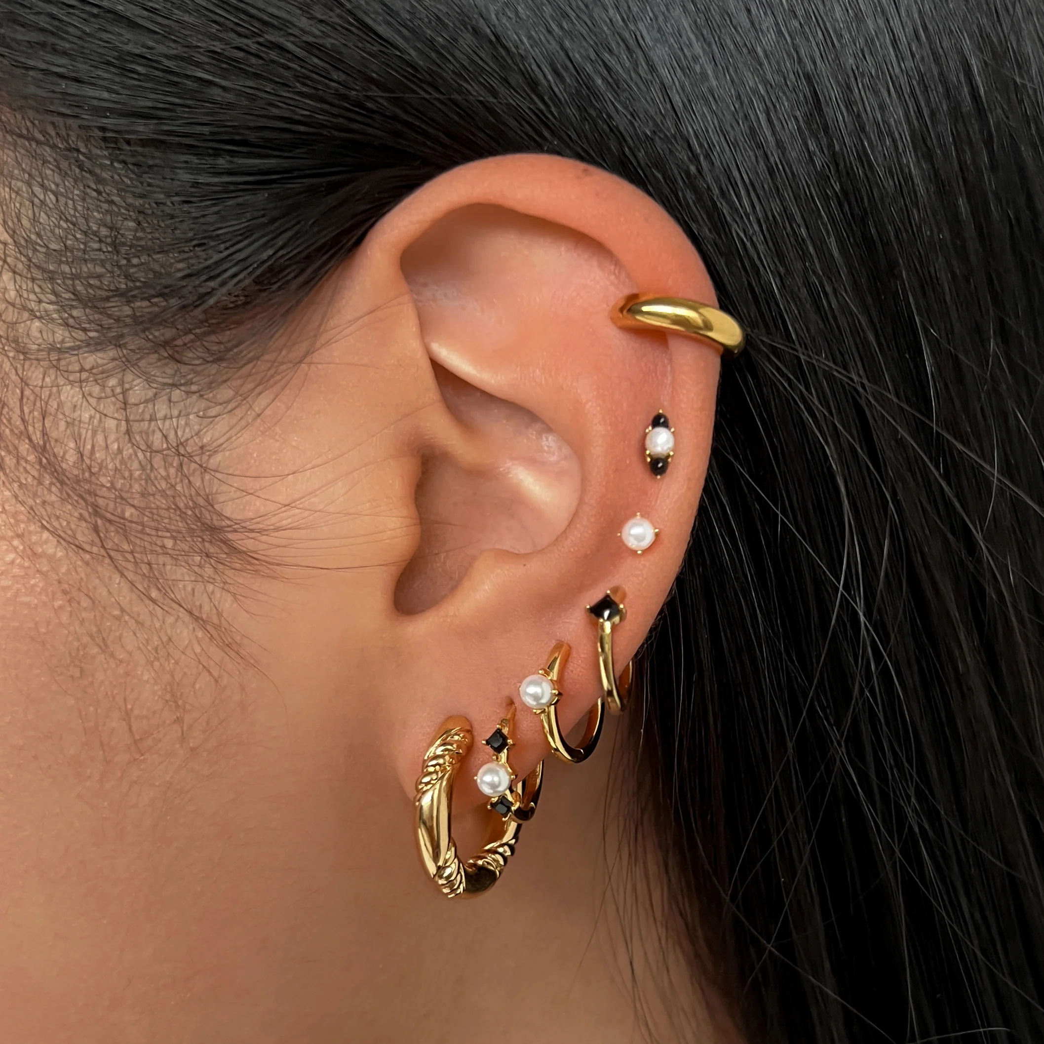 Mini Tyra Ear Cuff - Image 10
