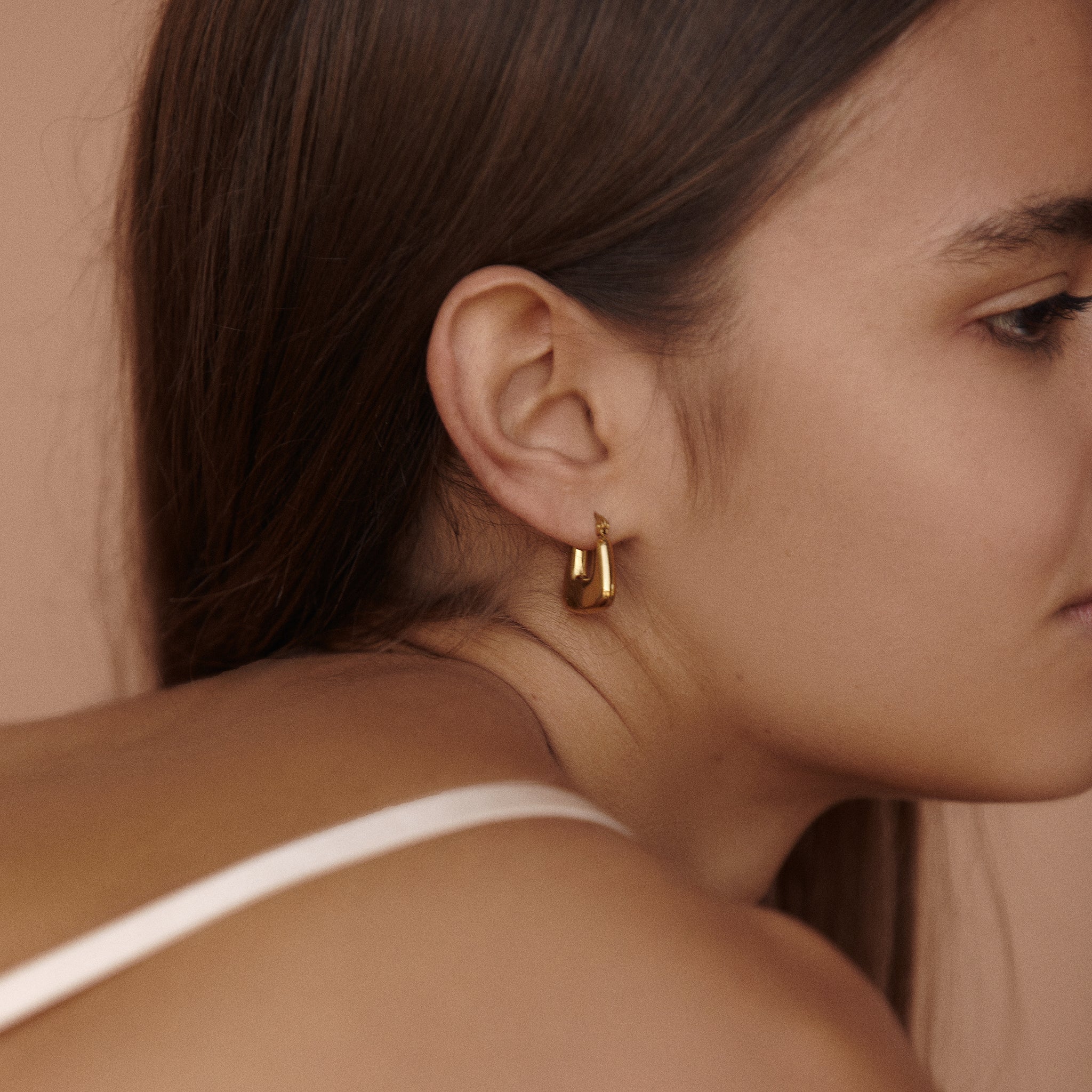 Thea Hoops - Image 2