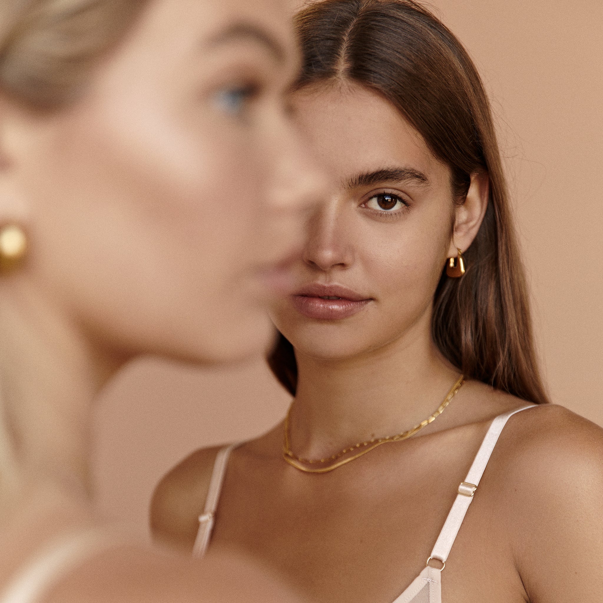 Thea Hoops - Image 6